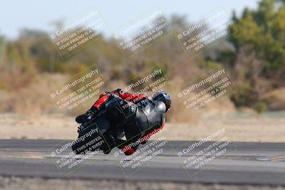 media/Dec-18-2022-SoCal Trackdays (Sun) [[8099a50955]]/Turn 7 Backside (1125am)/